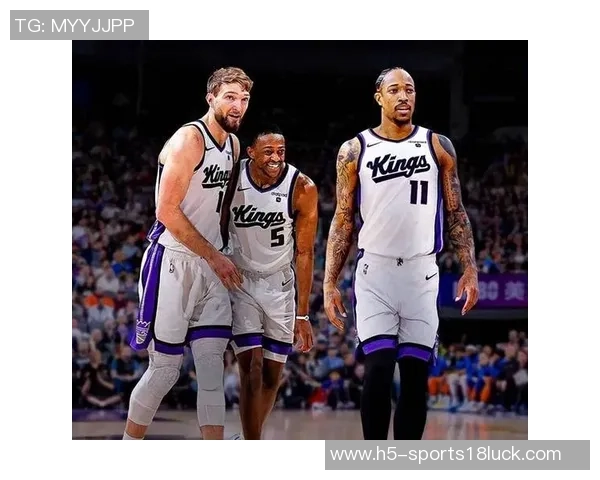 美记透露拉文德罗赞交易意向不强快船曾考虑引入埃利斯与德罗赞组合