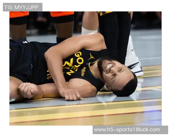 勇士队医澄清库里伤情错误左腿受伤引发关注与讨论 勇士队医澄清库里伤情错误左腿受伤引发关注与讨论