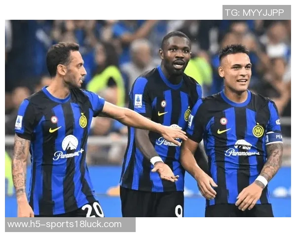 米兰双雄携手警方高层探讨极端球迷问题及安全措施进展 米兰双雄携手警方高层探讨极端球迷问题及安全措施进展